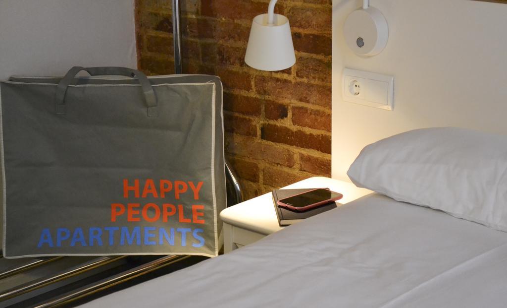 Happy People Plaza Espana Apartments Βαρκελώνη Δωμάτιο φωτογραφία